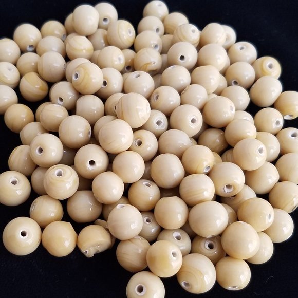 95+ Cream Beige Ceramic BEADS Round 10 mm bundle set lot - Picture 6 of 7